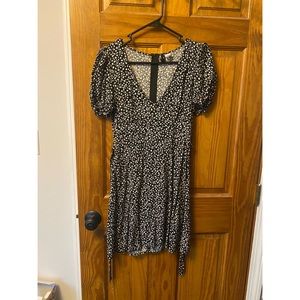 H&M XS Black & White Floral Dress
